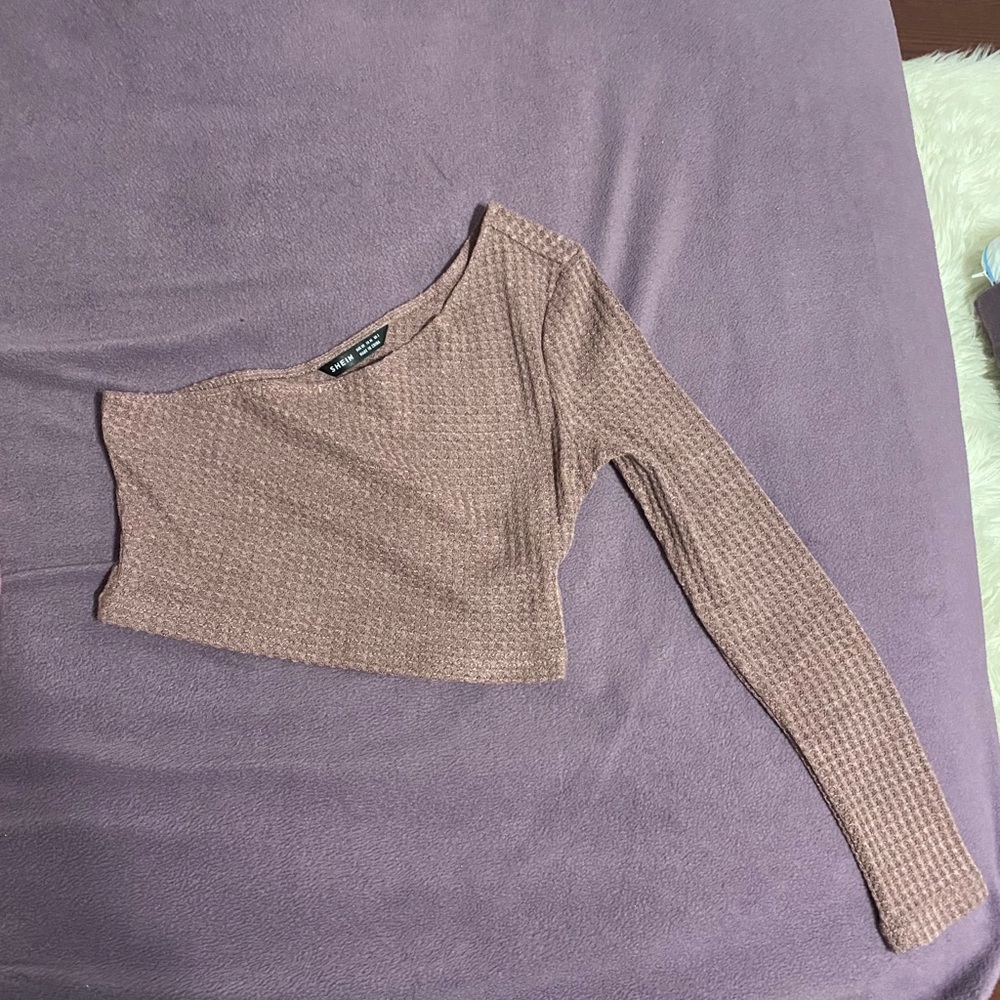 One sleeve top